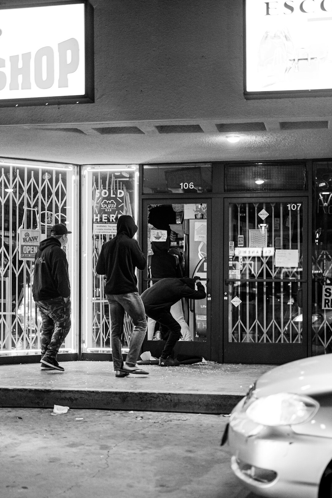 store detective in action