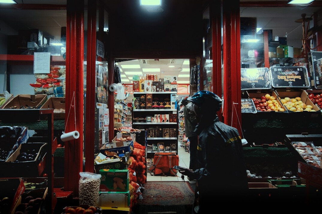 store detective investigating theft